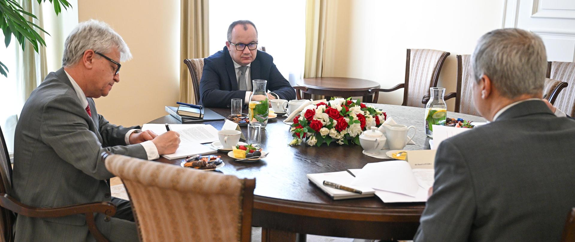 Minister Sprawiedliwości Adam Bodnar spotkał się z zastępcą Przewodniczącej Zjednoczonego Gabinetu Przejściowego Białorusi, Ambasadorem Pawłem Łatuszką