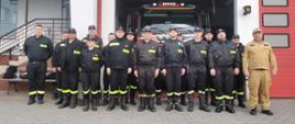 Strażacy ratownicy osp z uprawnieniami do kierowania działaniami ratowniczymi 