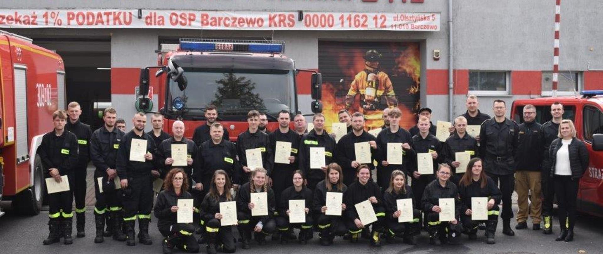 Zakończenie szkolenia podstawowego dla strażaków ratowników OSP