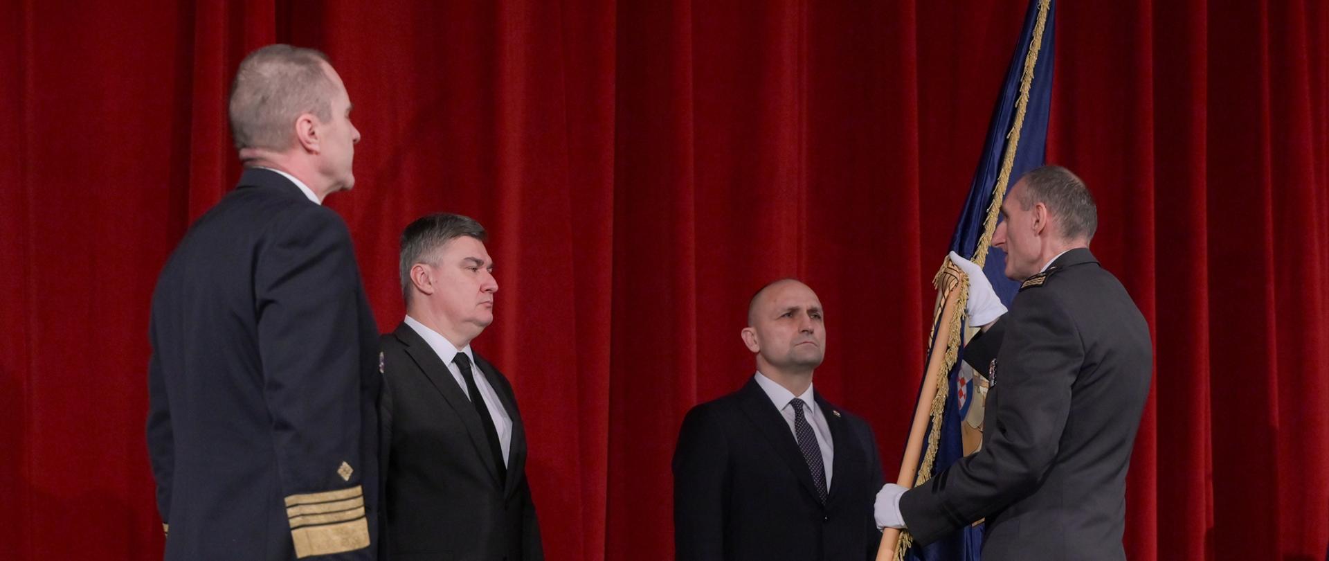 Uroczystość przekazania obowiązków na stanowisku Szefa Sztabu Sił Zbrojnych Republiki Chorwacji T.Kundidowi