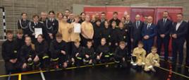 Uroczystość wręczenia promes dotacji celowej dla ochotniczych straży pożarnych na zakup sprzętu dla członków Młodzieżowych Drużyn Pożarniczych z Powiat Będziński, Jaworzna oraz Dąbrowy Górniczej