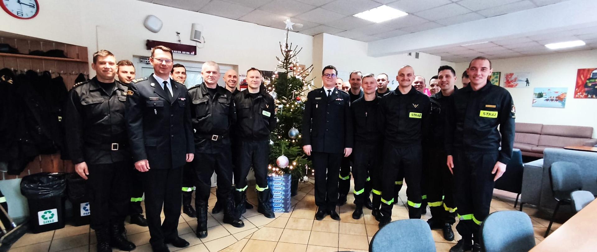 Świąteczne spotkania ze strażakami w KM PSP Olsztyn