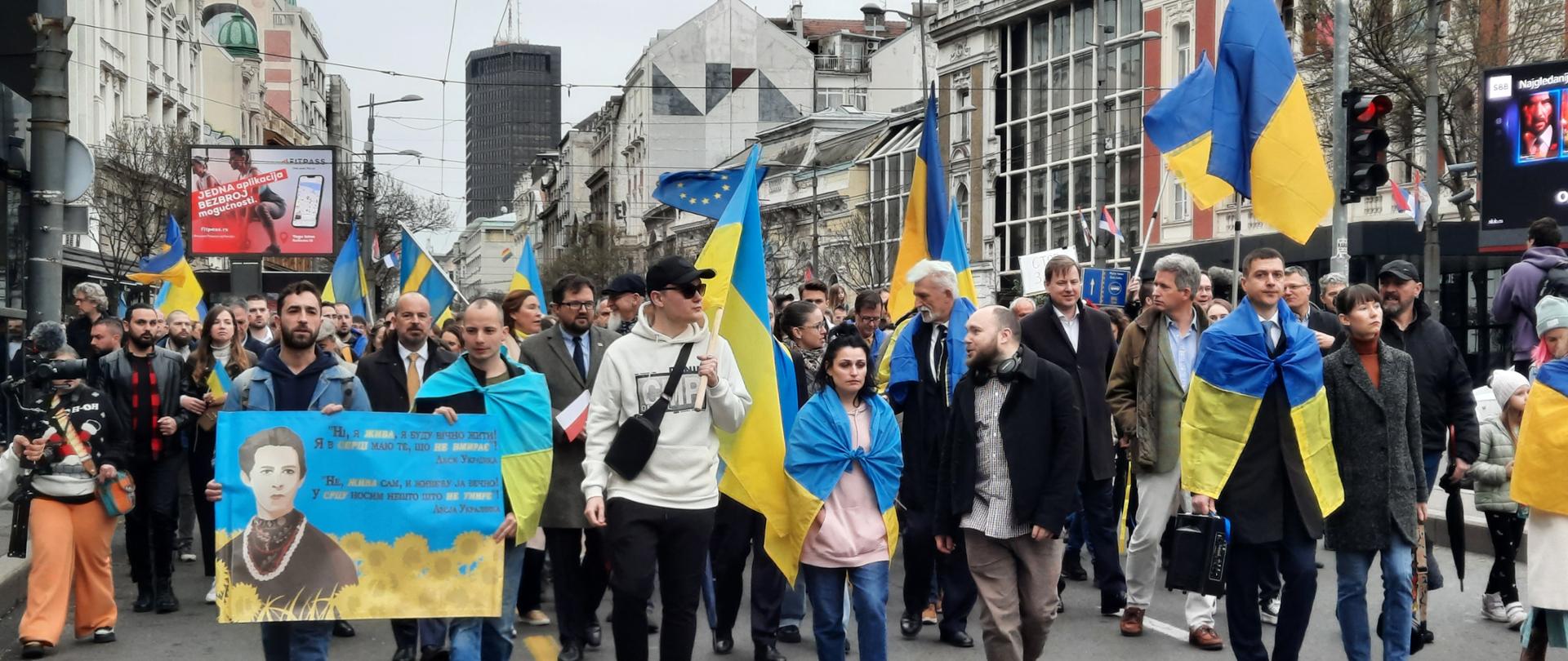 Przedstawiciele ambasady na czele z Ambasadorem RP uczestniczyli wraz z innymi reprezentantami korpusu dyplomatycznego, miejscowymi środowiskami ukraińskimi oraz grupą mieszkańców Belgradu w marszu poparcia dla walczącej Ukrainy