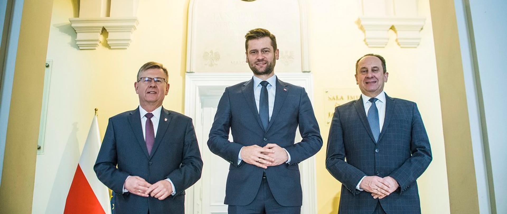 Minister sportu i turystyki Kamil Bortniczuk oraz wiceminister Andrzej Gut-Mostowy wzięli udział w spotkaniu, podczas którego przedstawiony został stan przygotowań do Igrzysk Europejskich 2023.
