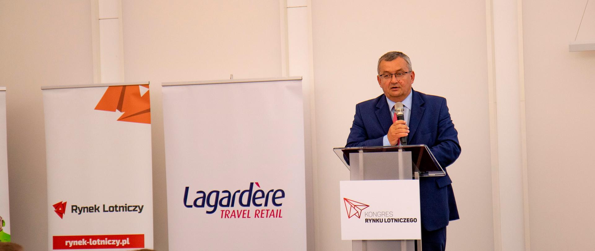 Minister Andrzej Adamczyk otwiera Kongres Rynku Lotniczego