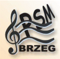 Logo PSM Brzeg czarny napis, klucz wiolinowy 