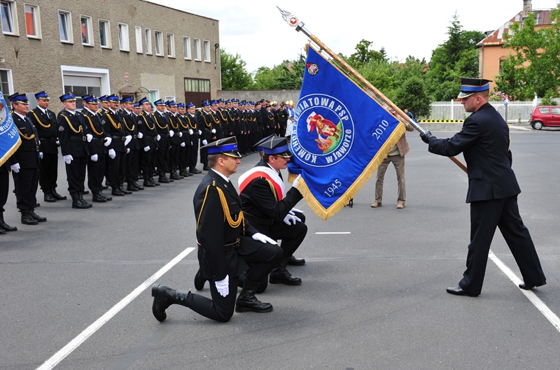 Wręczenie sztandaru
