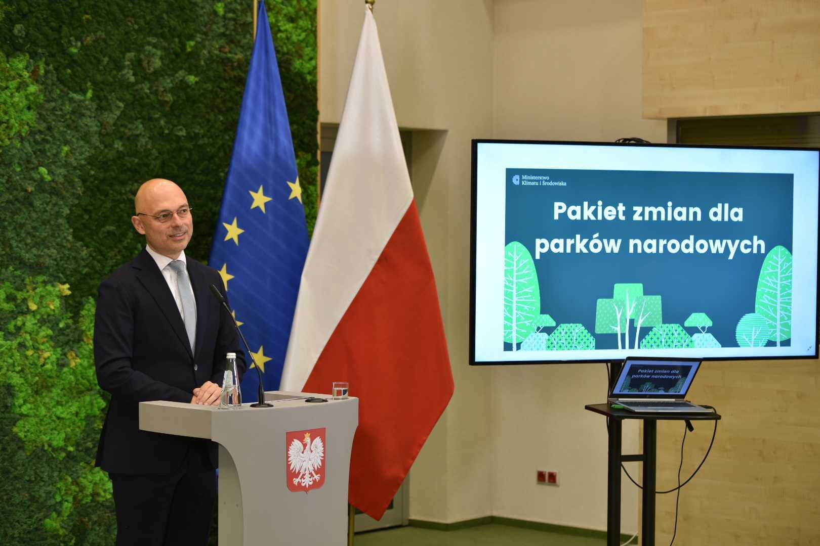 minister klimatu i środowiska Micha Kurtyka 