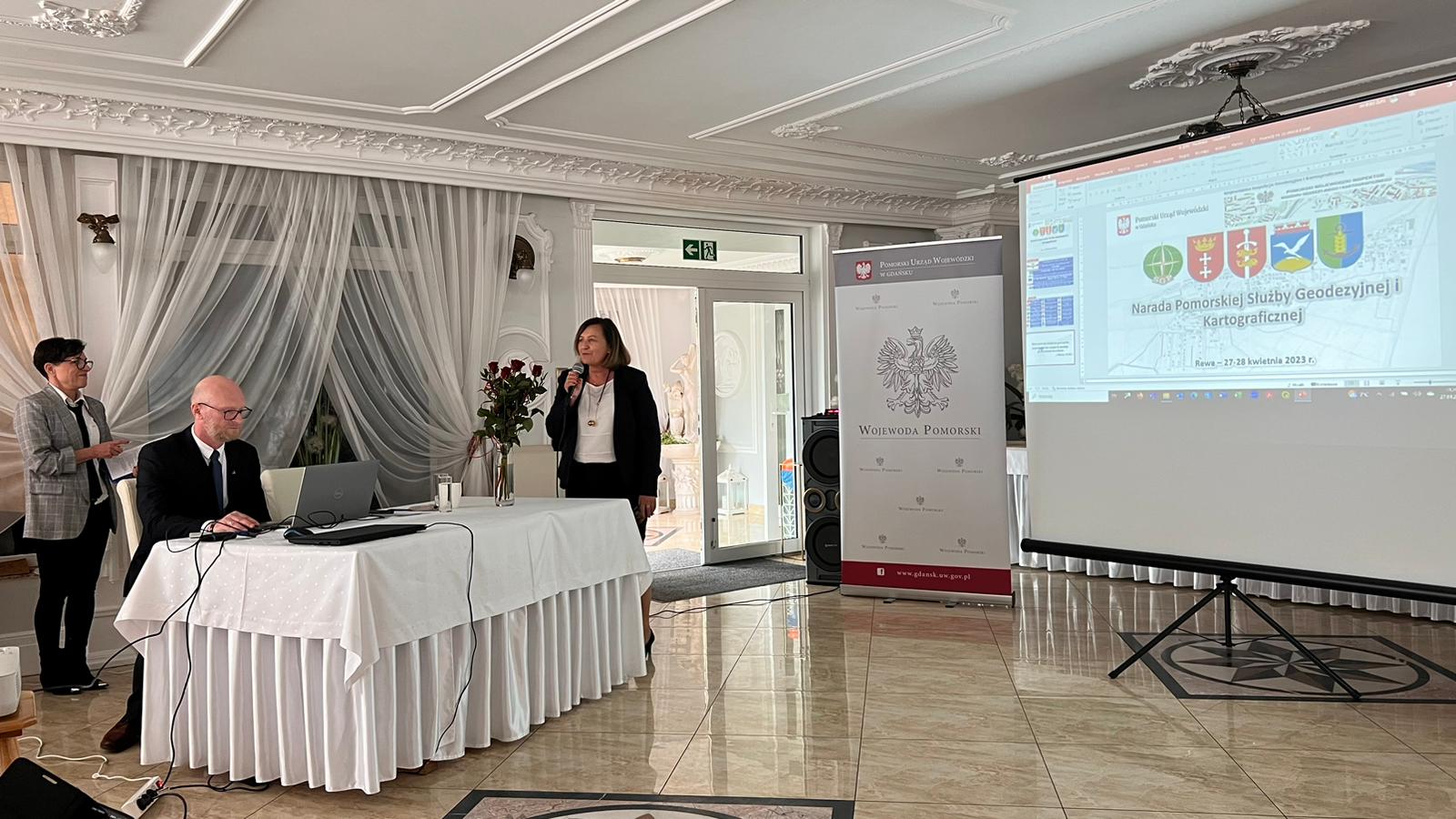 Zdjęcie przedstawia p.o. GGK Alicję Kulkę podczas Narady Szkoleniowej SGiK województwa pomorskiego