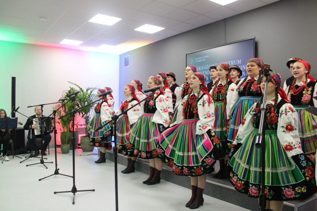 Uroczyste otwarcie BCU w Zduńskiej Dąbrowie – nowy etap w edukacji rolniczej