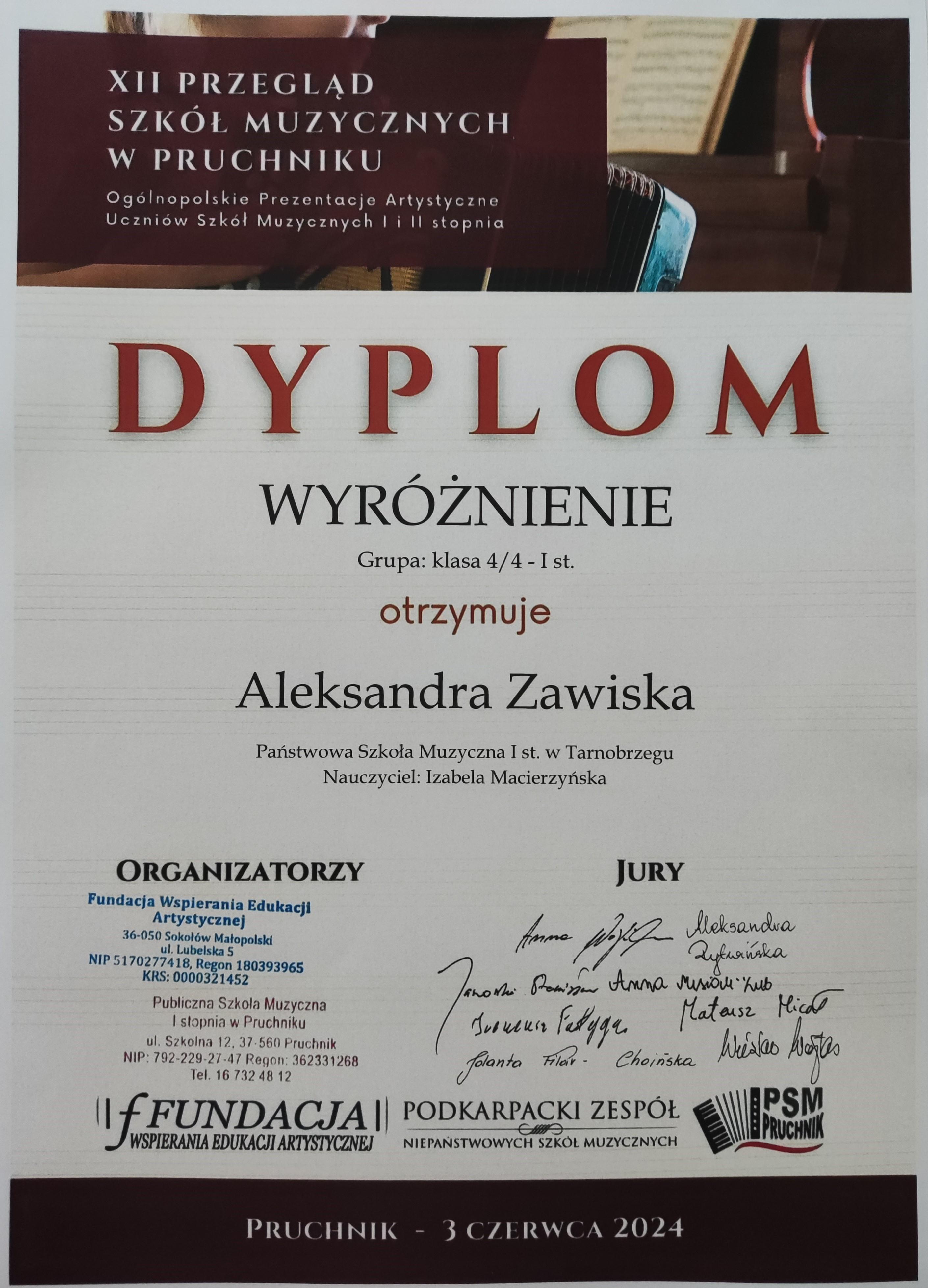 Dyplom wyróżnienia. Na dole dyplomu widnieją organizatorzy oraz podpisy Jury.