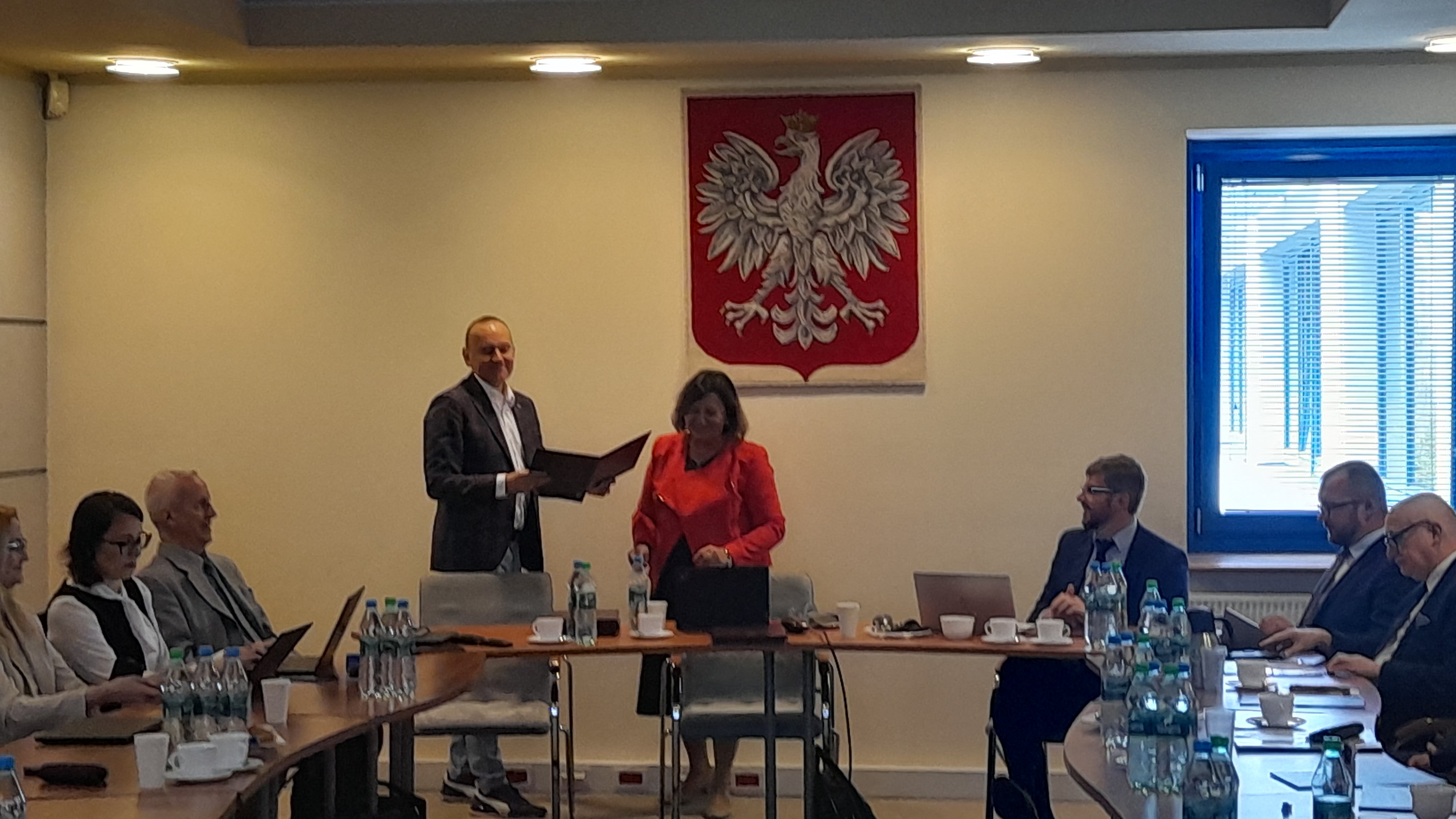 Zdjęcie przedstawia uczestników PRGiK podczas posiedzenia.