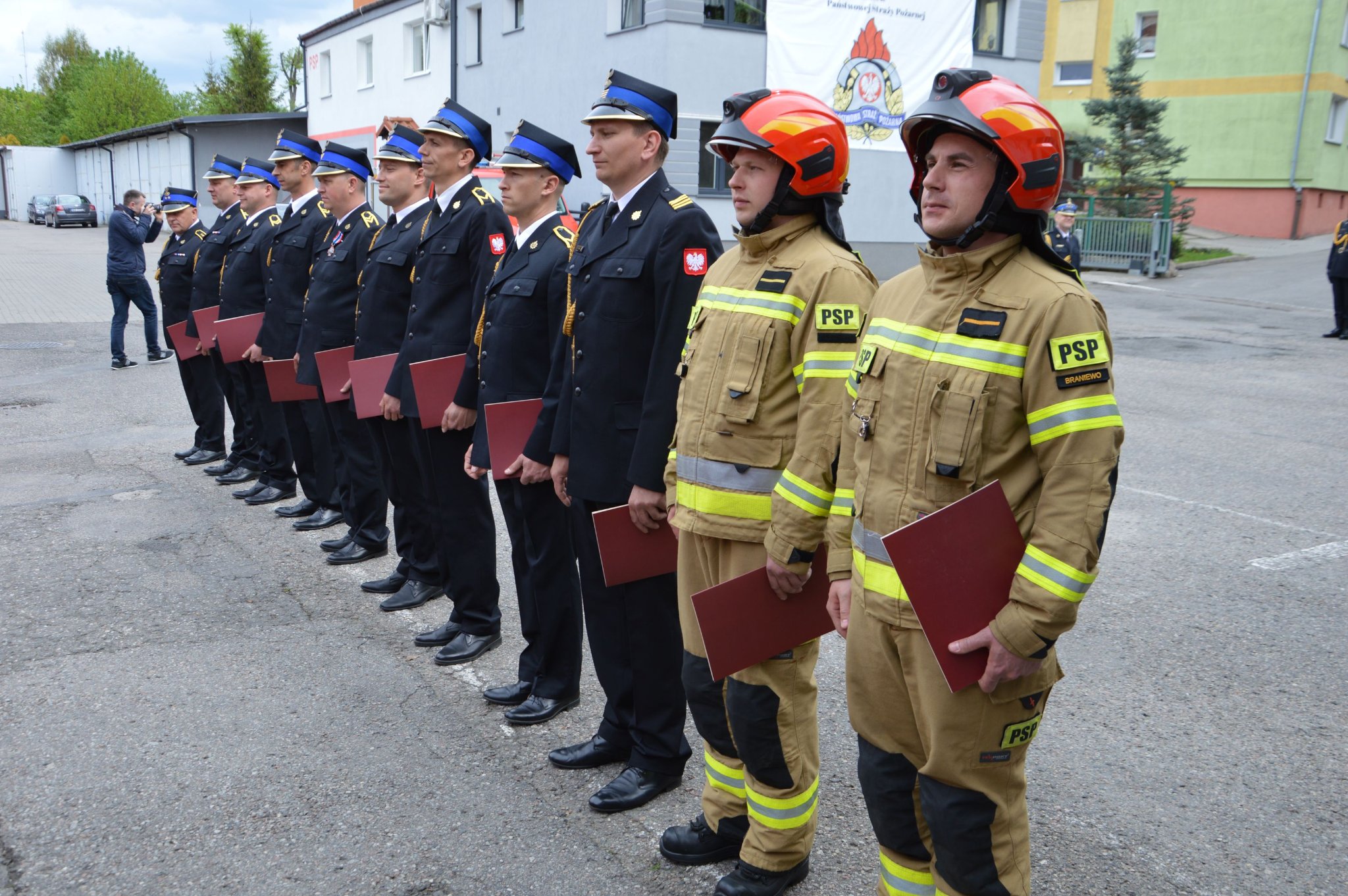 Dzień Strażaka – uroczysty apel z okazji 30 – lecia Państwowej Straży Pożarnej