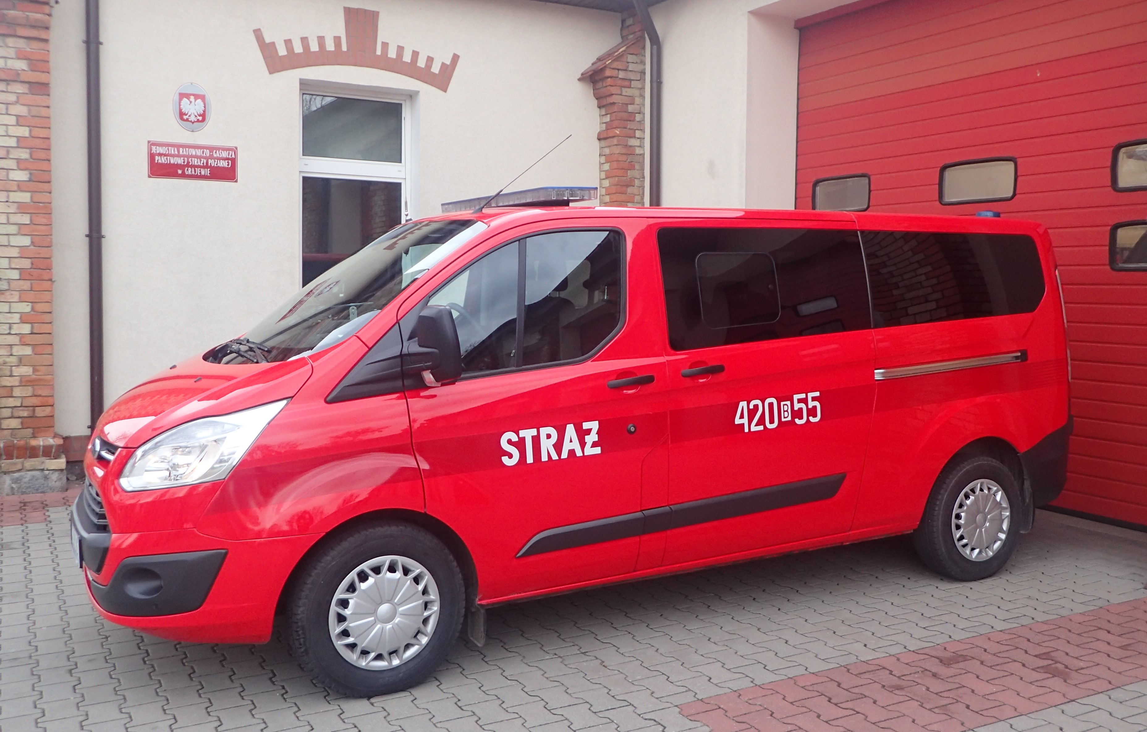 Mikrobus Ford Custom