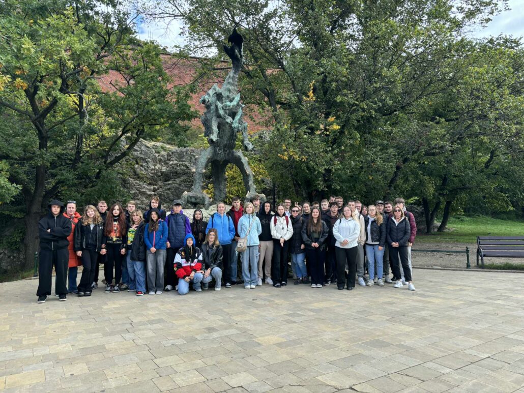 Śladami historii i kultury – wycieczka do Auschwitz, Krakowa i Wieliczki
