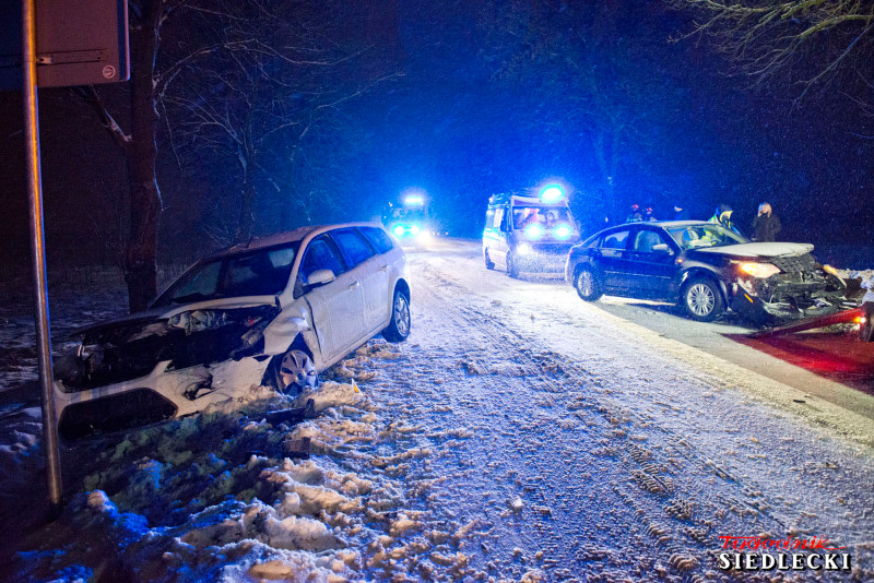 Zdjęcie wypadku samochodowego w Żaboklikach.
