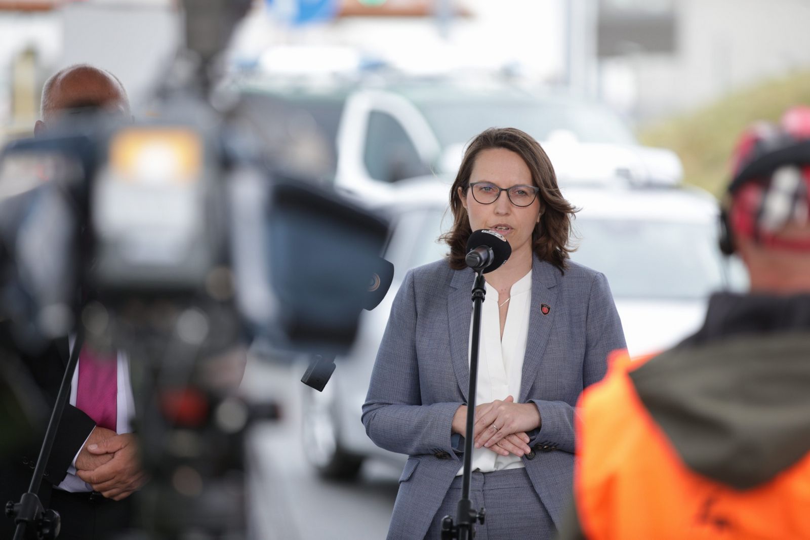 Szefowa KAS Magdalena Rzeczkowska podczas konferencji prasowej.