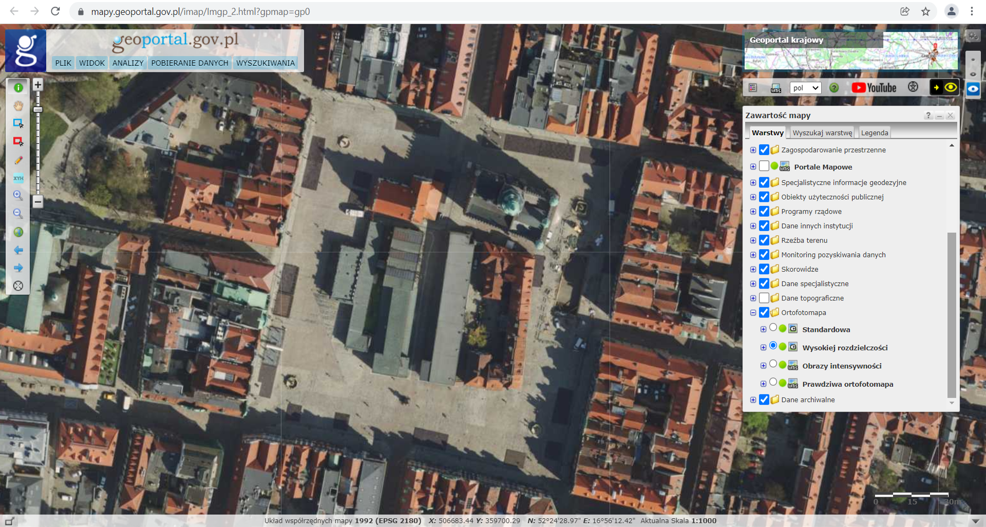 Ilustracja przedstawia zrzut ekranu z serwisu www.geoportal.gov.pl przedstawiający miasto Poznań w usłudze Ortofotomapa Wysokiej Rozdzielczości