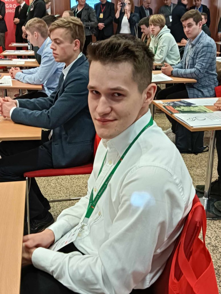 Dawid – młody producent rolny ze szkoły w Zduńskiej Dąbrowie.