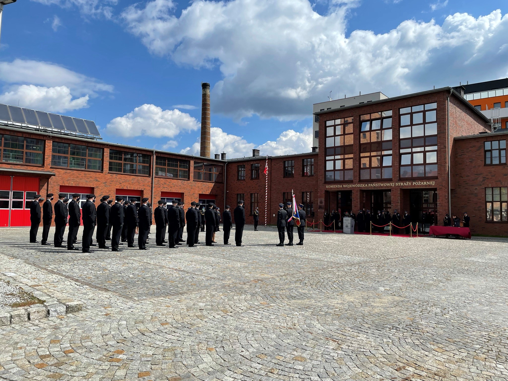 Uroczyste zakończenie szkolenia w zawodzie strażak
