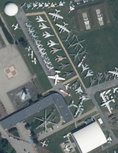 zdjęcie lotnicze z Muzeum Sił Powietrznych w Dęblinie