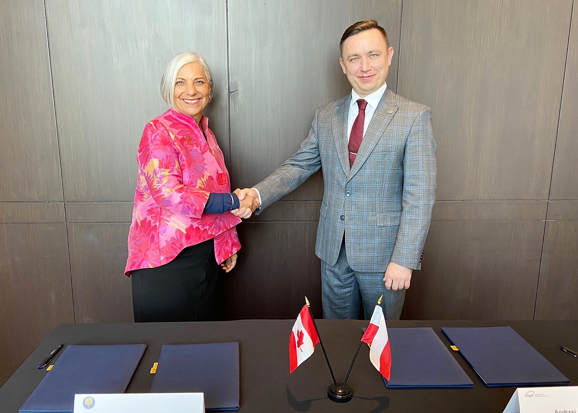 Polscy i kanadyjscy regulatorzy zacieśniają współpracę