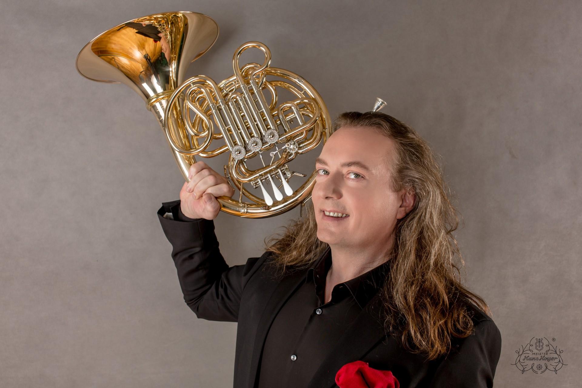 prof. dr hab. Dariusz Mikulski