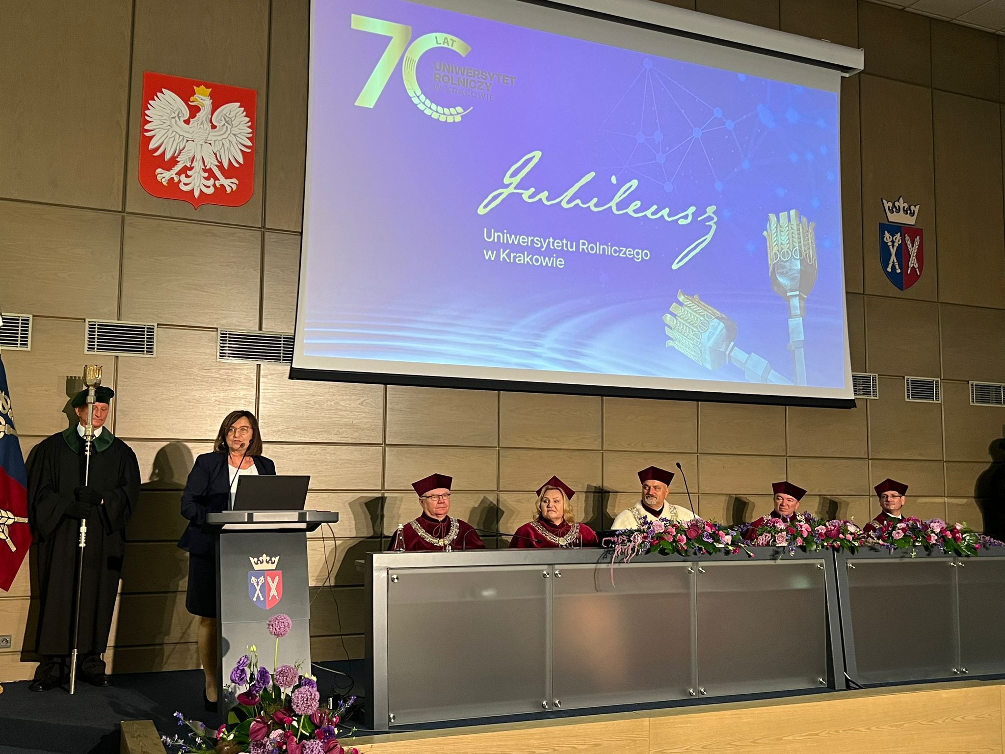 GGK Alicja Kulka podczas wystąpienia na obchodach 70-lecia Uniwersytetu Rolniczego im. Hugona Kołłątaja w Krakowie