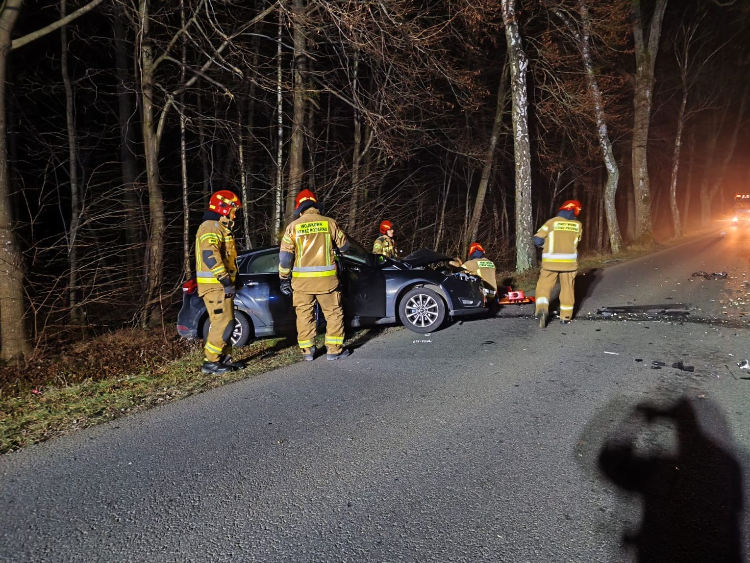 Zderzenie dwóch samochodów 