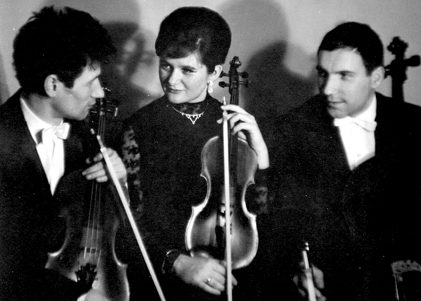 Na zdjęciu od lewej: Dominik Rutkowski, Barbara Rutkowska, Stanisław Sadłowski