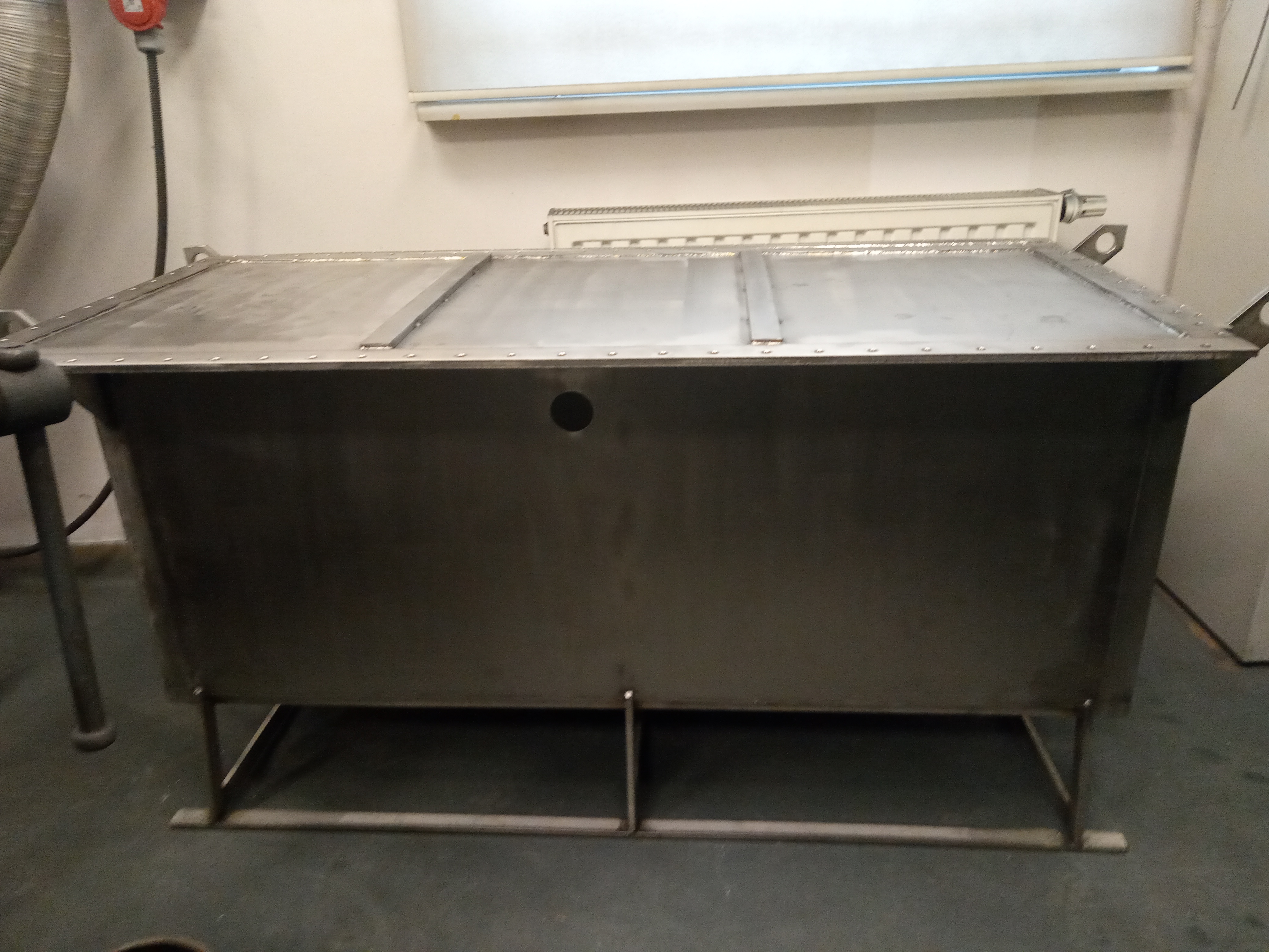 Pierwszy prototyp sensora SABAT przed testami technologii w wodzie