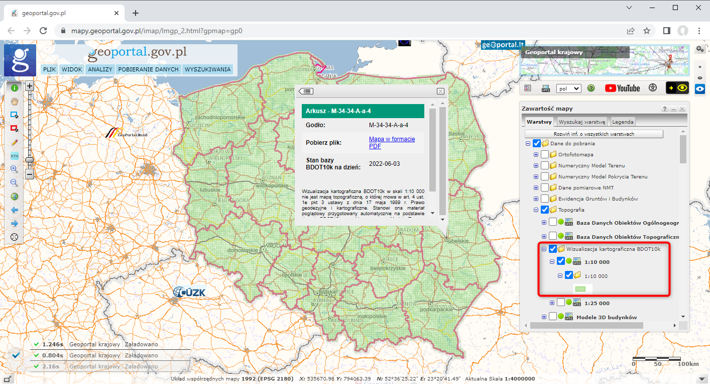 Ilustracja przedstawia zrzut ekranu z serwisu www.geoportal.gov.pl pokazujący w jaki sposób pobrać wizualizacje kartograficzne BDOT10k w skali 1:10000.