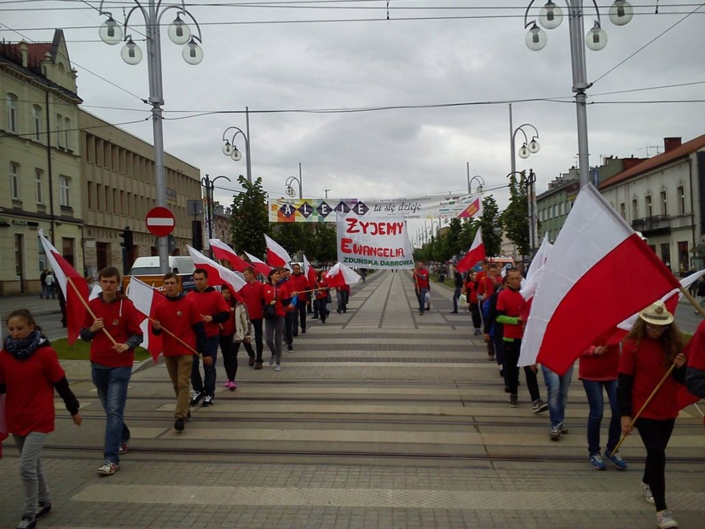 KOLEJNA PIESZA PIELGRZYMKA ZA NAMI