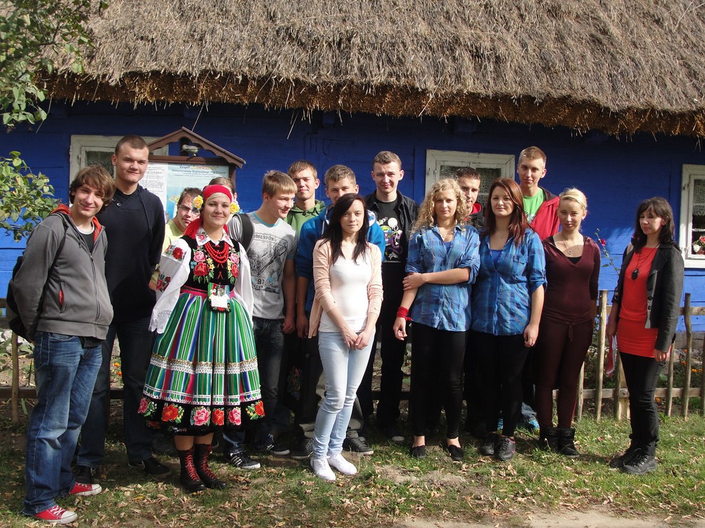 LUDOWE ZABYTKI, LUDOWE RZEMIOSŁO…