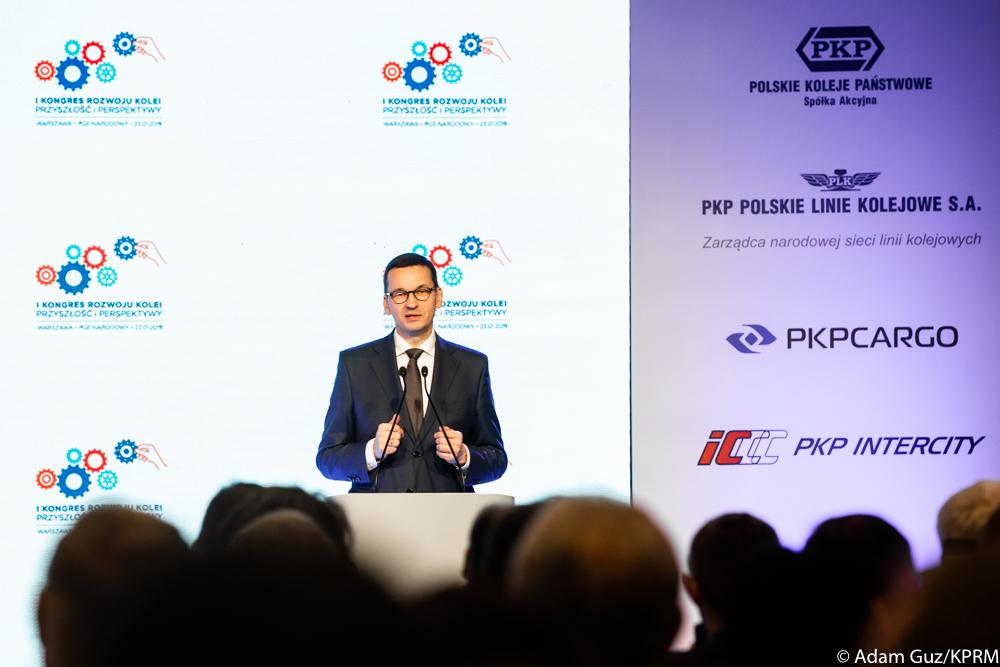 Premier Mateusz Morawiecki przemawia podczas kongresu.