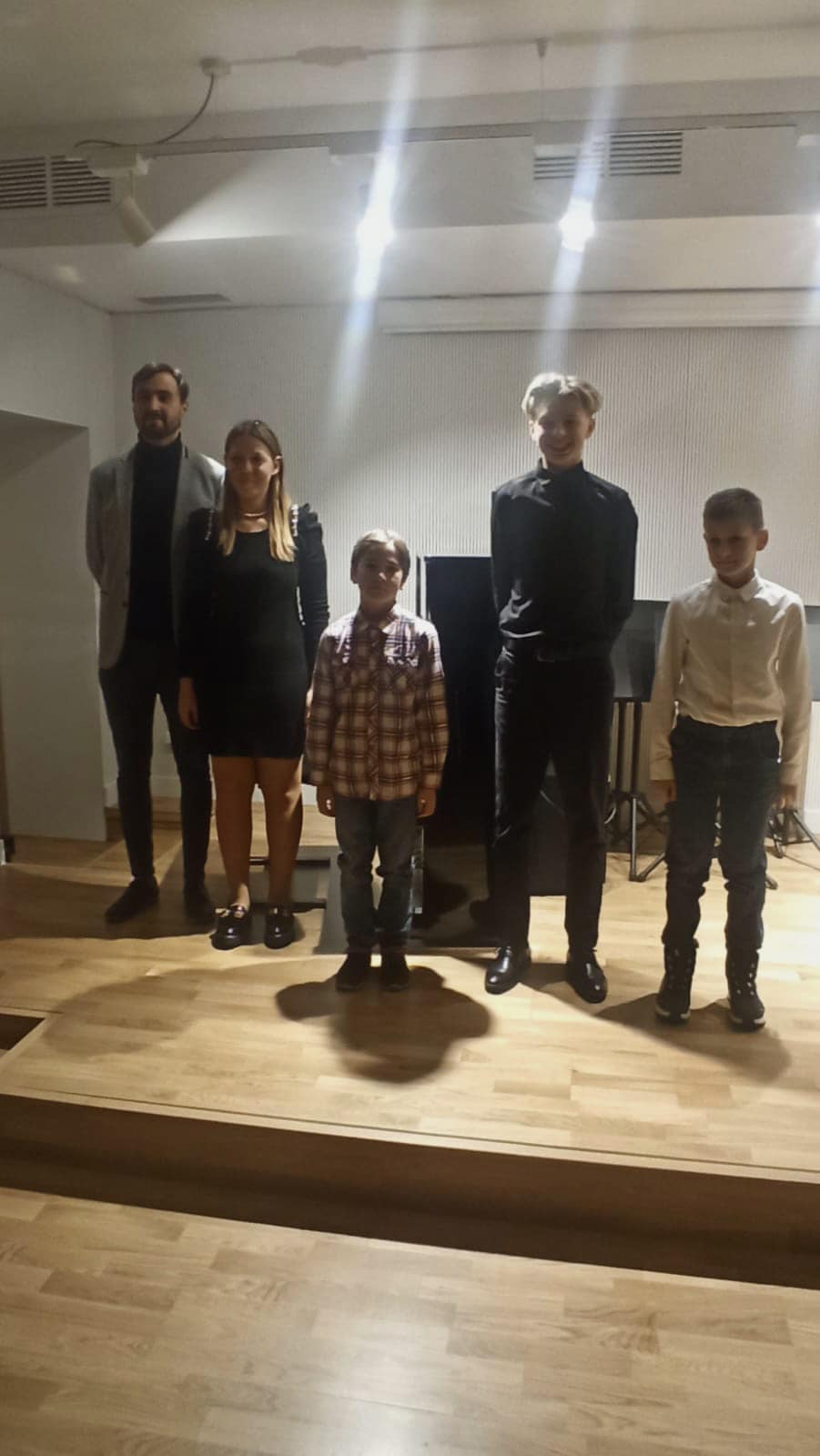 Zdjecie - występ uczniów klasy p. Mateusza Wizjana