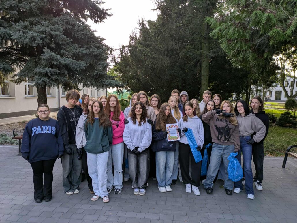„Sprzątanie świata – Polska” w ZSCKR w Zduńskiej Dąbrowie