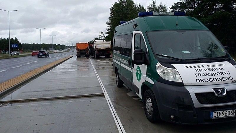 Wywrotki zatrzymał oznakowany patrol ITD.