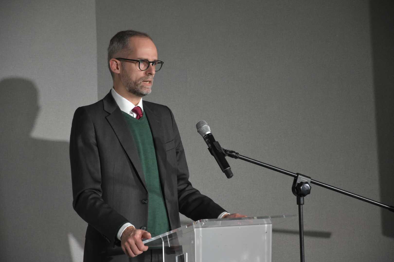 Wiceminister Adam Guibourgé-Czetwertyński podczas seminarium nt. zmian klimatu w miastach