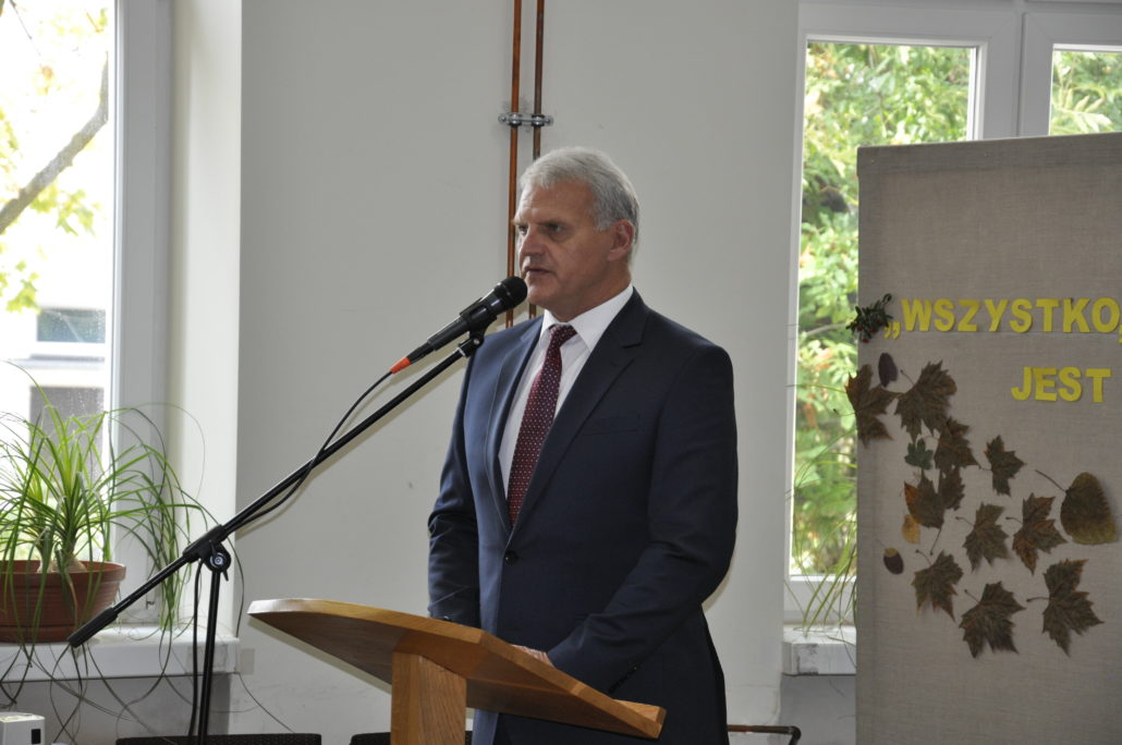 DZIEŃ EDUKACJI NARODOWEJ W ZDUŃSKIEJ DĄBROWIE