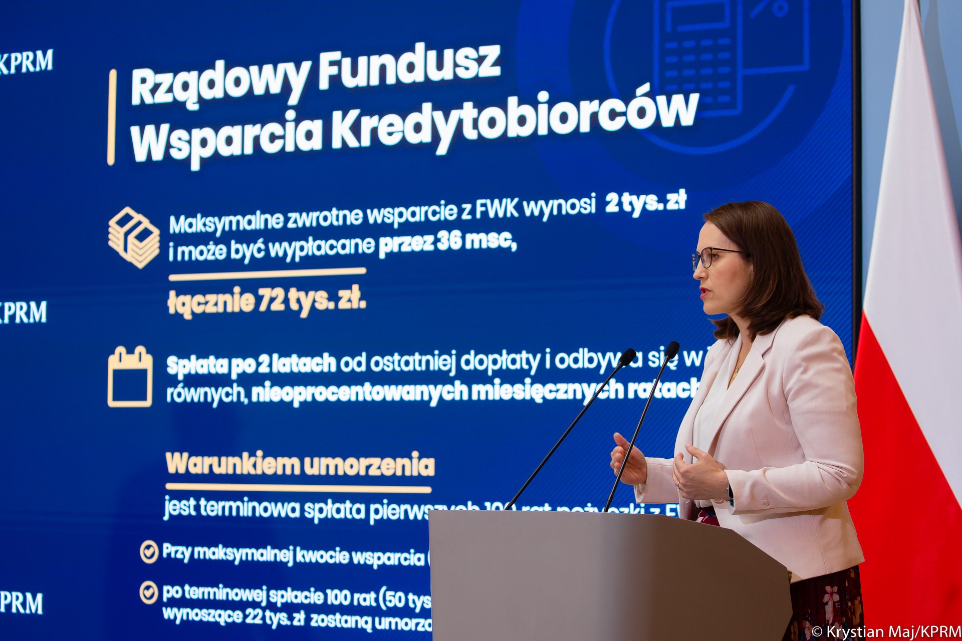 Minister Magdalena Rzeczkowska podczas konferencji prasowej.
