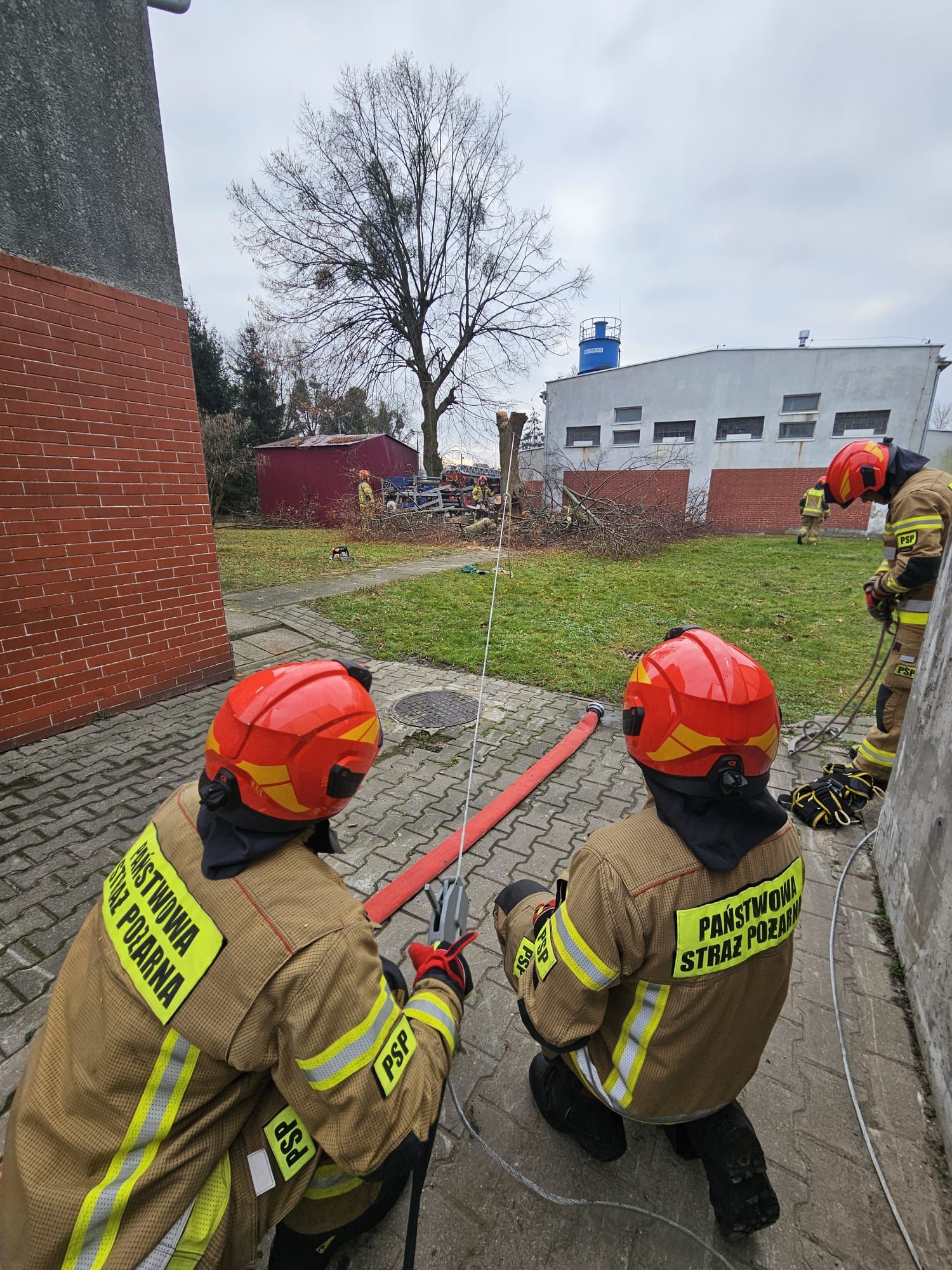 Doskonalenie zawodowe poprzez ćwiczenia ze sprzętem – PSP