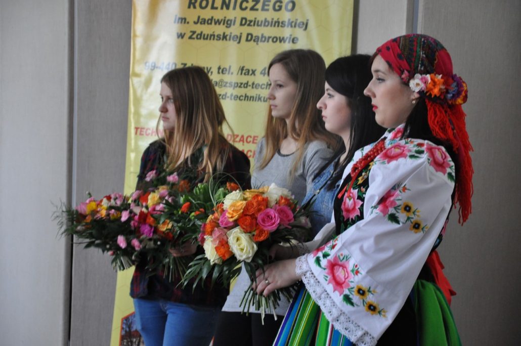 DNI OTWARTYCH DRZWI SZKOŁY W ZSCKR W ZDUŃSKIEJ DĄBROWIE