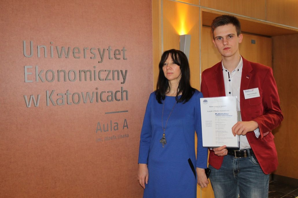 PAWEŁ KOZŁOWSKI W II ETAPIE OLIMPIADY PRZEDSIĘBIORCZOŚCI