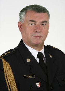 Komendant Marek Chmiel