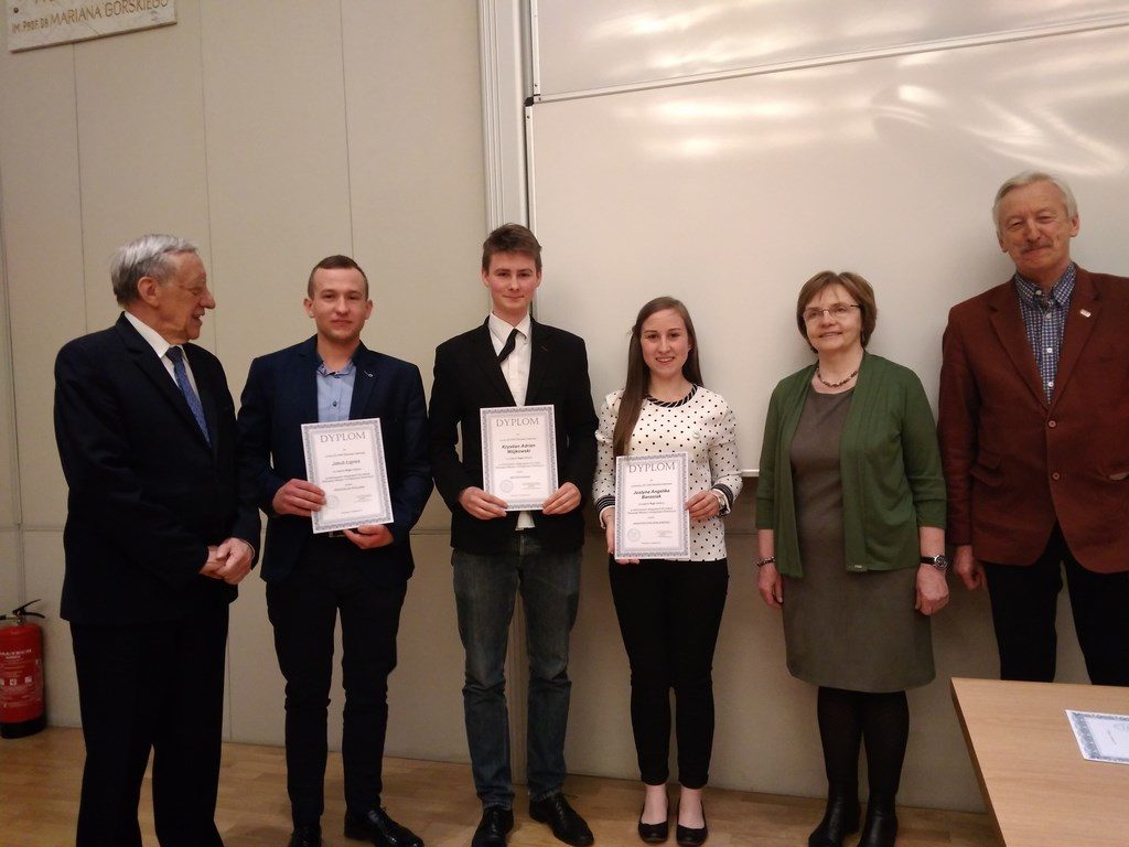 3 FINALISTÓW ETAPU OKRĘGOWEGO XLI OLIMPIADY WIEDZY I UMIEJĘTNOŚCI ROLNICZYCH