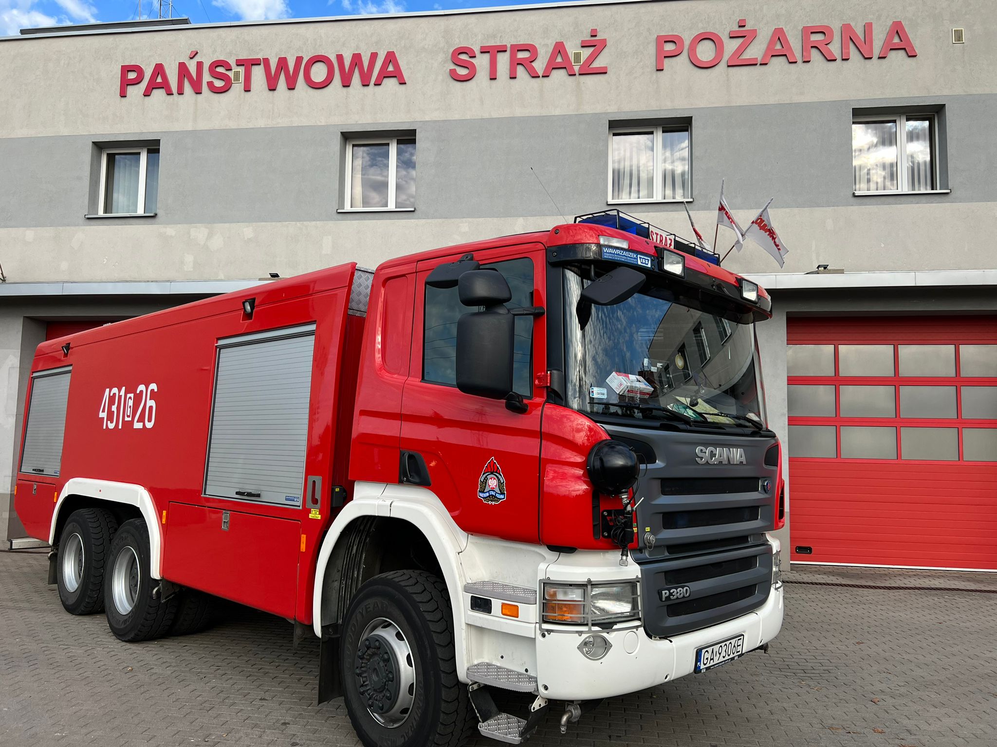Ciężki samochód ratowniczo-gaśniczy SCANIA P380