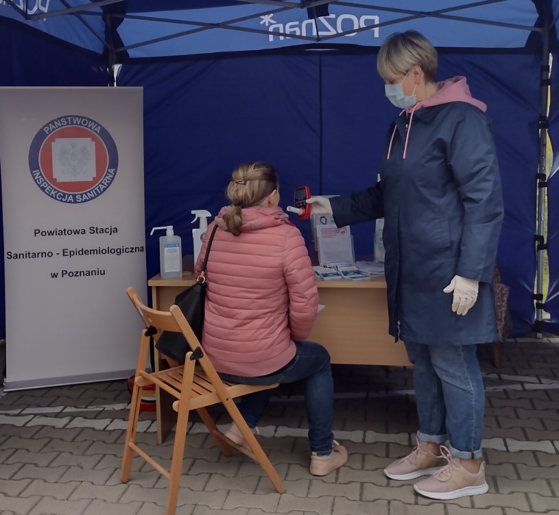 Stanowisko PSSE w Poznaniu podczas „Białej Soboty” w POSUM