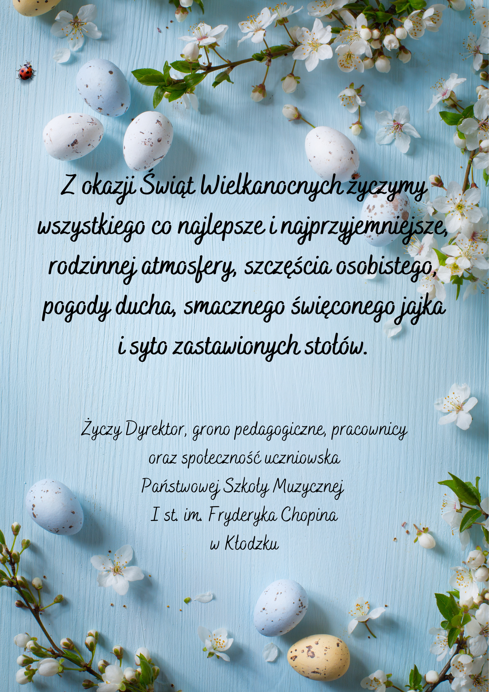 Kartka z życzeniami świątecznymi na niebieskim tle z ikonografią świąt wielkanocnych