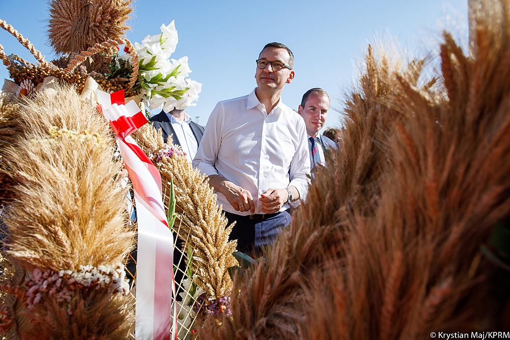 Premier zza wieńców dożynkowych.